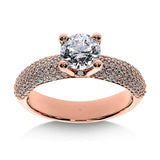 Bague de fiançailles Héritage Diamant Rond en or rose avec pavage de 101 diamants, vue de face.