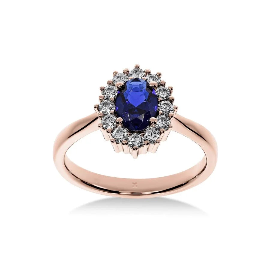 Bague de fiançailles Saphir Impérial en or rose avec saphir bleu de 2,55 carats et halo de diamants, vue de face.