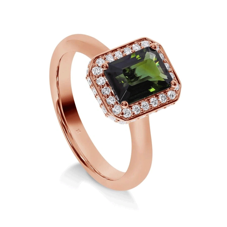 Bague de fiançailles Symbole en or rose avec tourmaline verte et halo de diamants, vue de face